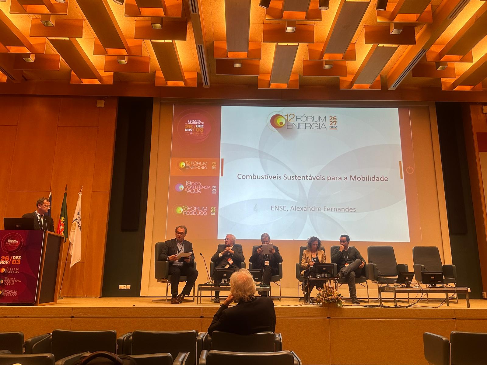 mesa redonda
